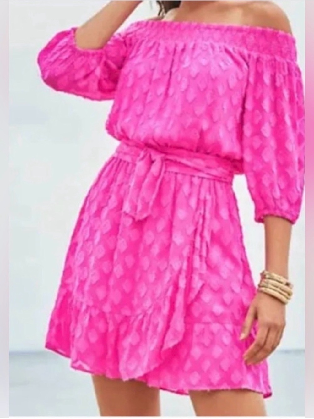 New with tags Lilly Pulitzer Hot Pink Rochelle Off-Shoulder Romper! Size Large!